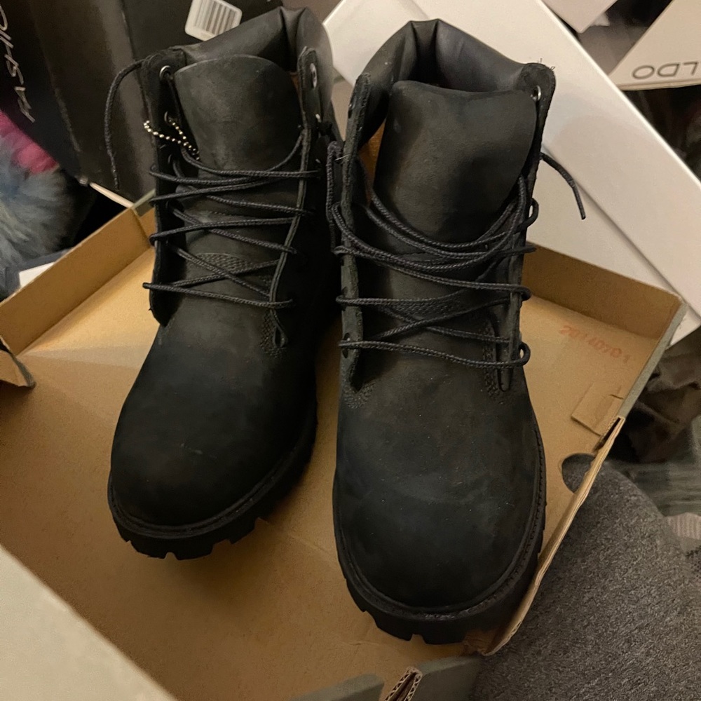 All Black Timbs Size 7